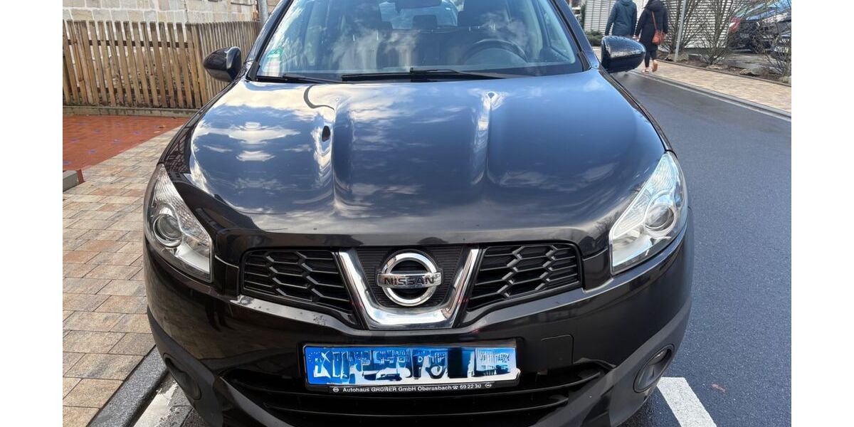 Nissan Qashqai 204.000 km 5.700 &euro; Zirndorf 90513