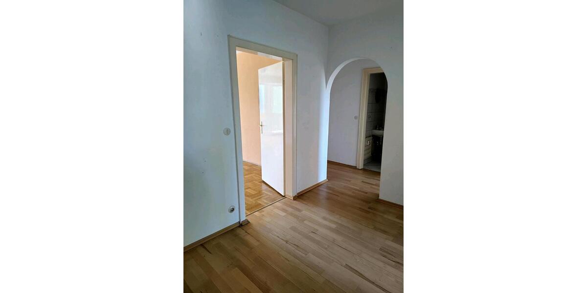 Etagenwohnung Erlangen Am Anger - 3 Zimmer, 81 m&sup2;, 345.000&euro; | Angebot:26415835