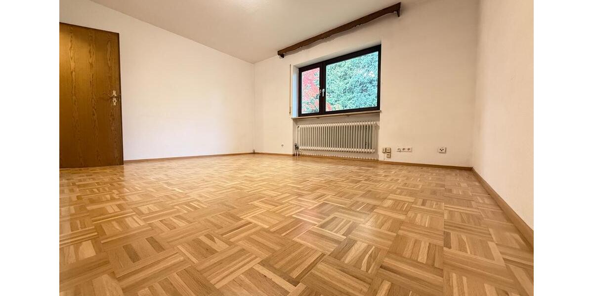 Bungalow Feucht - 3 Zimmer, 140 m&sup2;, 750.000&euro; | Angebot:24753207