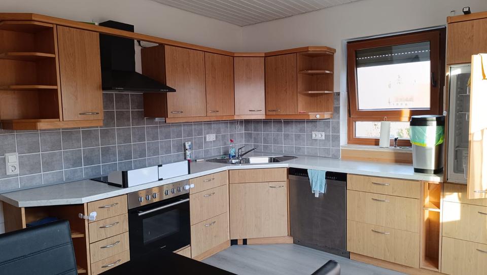 Etagenwohnung Eckental - 4 Zimmer, 105 m&sup2;, 1.090&euro; | Angebot:25724329