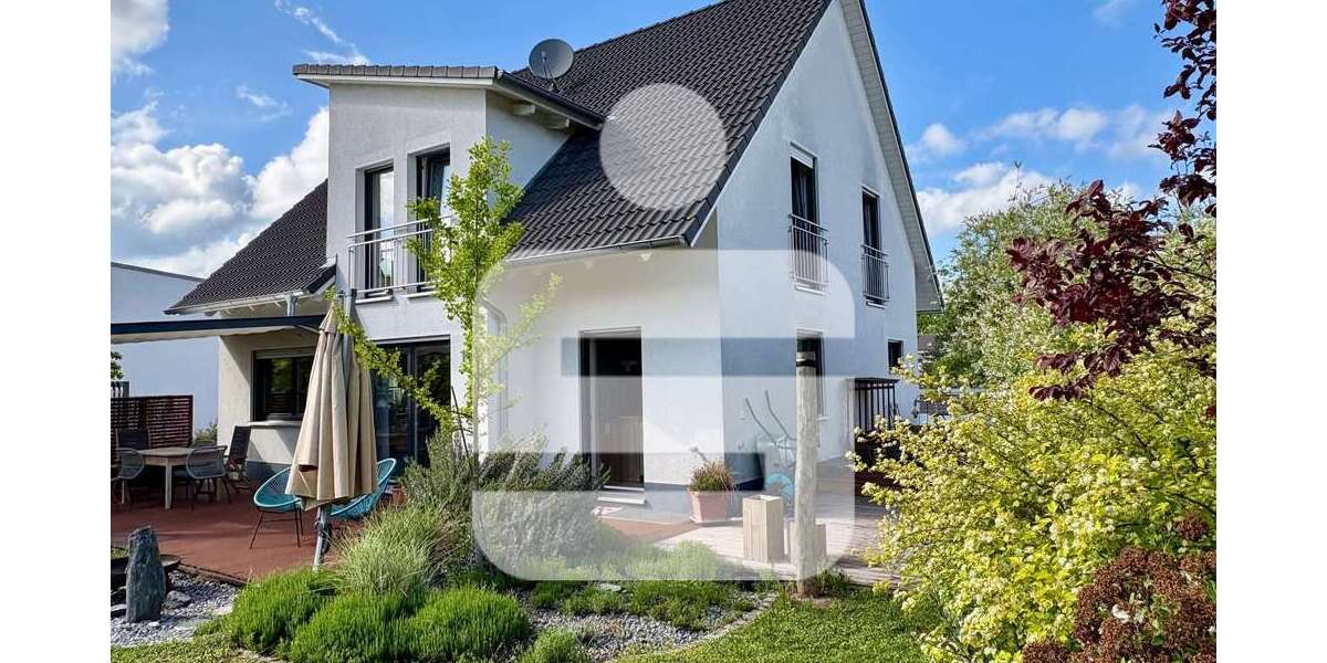 Einfamilienhaus Veitsbronn - 6 Zimmer, 225 m&sup2;, 849.000&euro; | Angebot:26907922