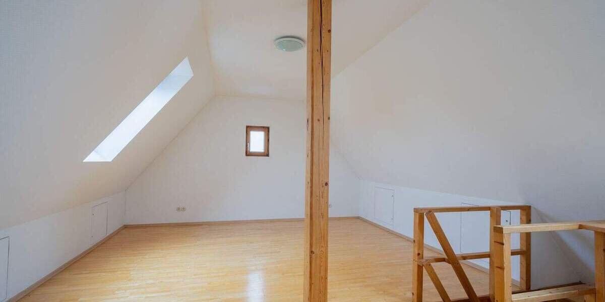 Etagenwohnung Nürnberg Zerzabelshof - 6 Zimmer, 112 m&sup2;, 399.000&euro; | Angebot:24498921