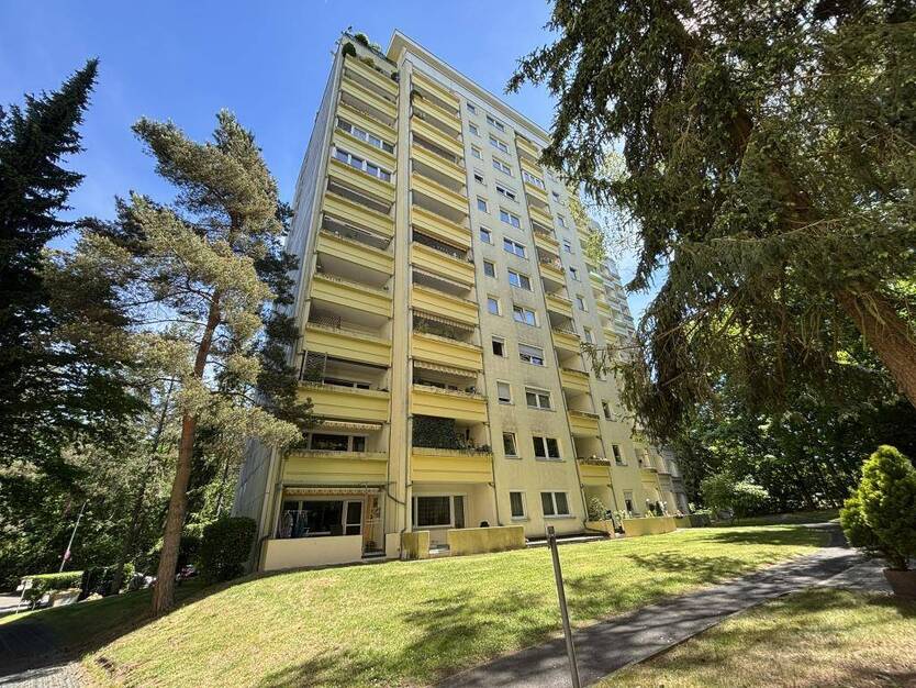 RESERVIERT***Weitsicht & eine Investition mit Weitblick***3-Zimmer-Erbpacht-Wohnung*** 3 zimmer