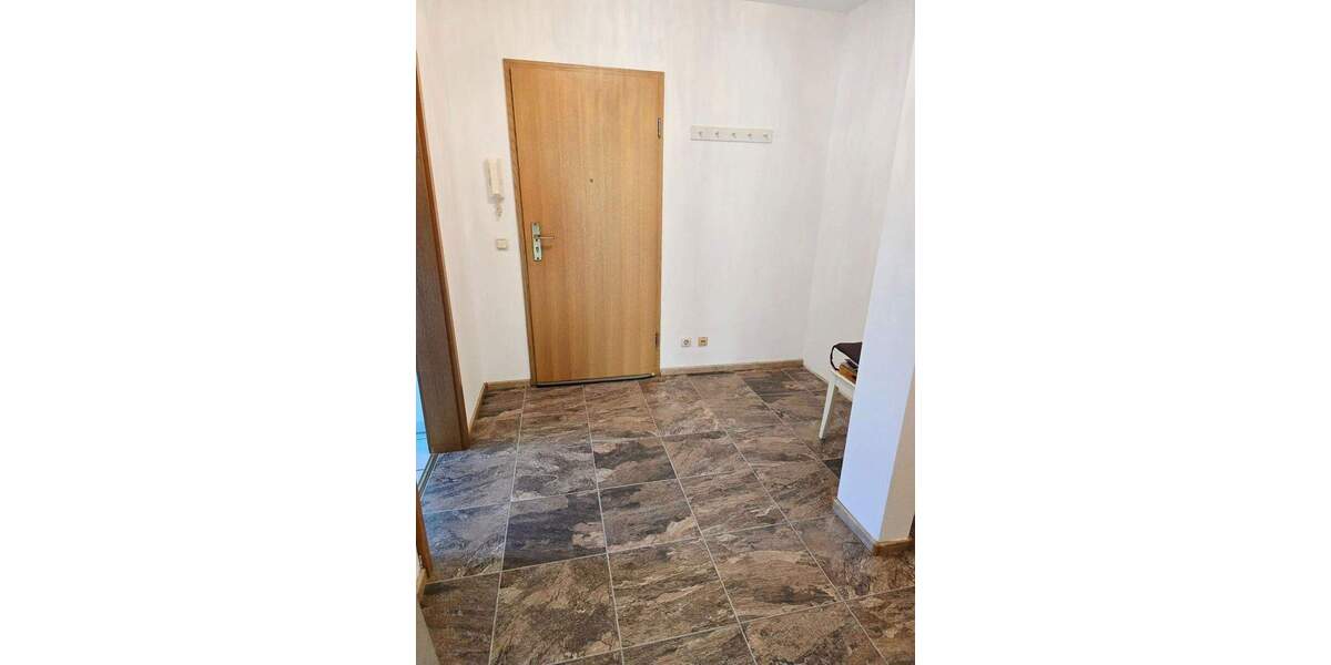 Etagenwohnung Nürnberg Eibach - 3 Zimmer, 90 m&sup2;, 1.200&euro; | Angebot:26616372