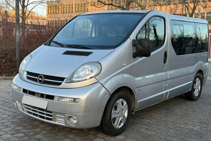 Opel Vivaro 315.000 km 3.900 &euro; Nürnberg 90431