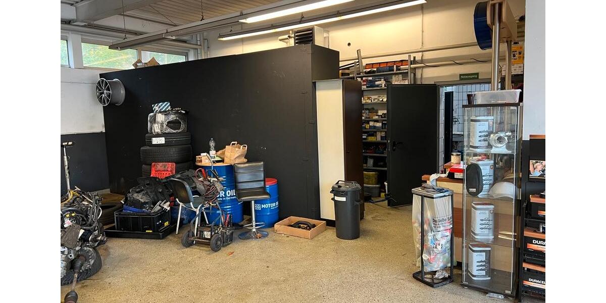 Kfz-Werkstatt mit Waschhalle voll ausgestattet 30 Auto Platz zimmer