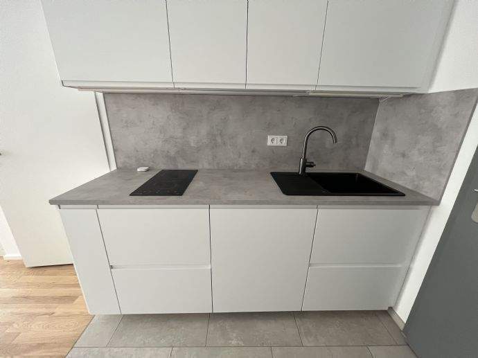 Möblierte 1-Zimmer-Terrassenwohnung nahe Stadtpark! 1 zimmer