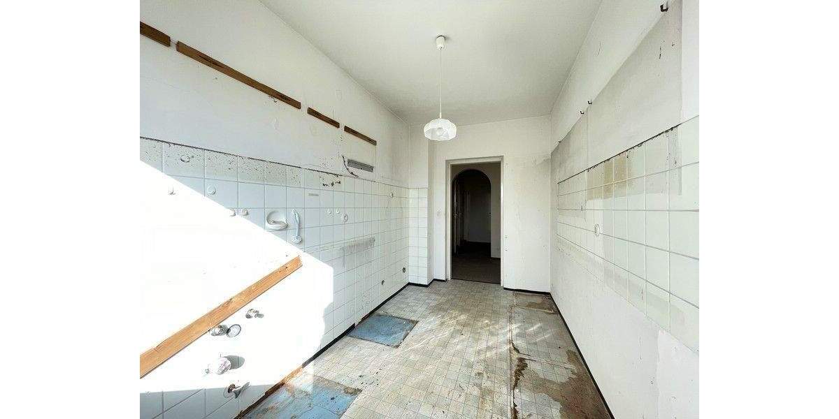 Etagenwohnung Nürnberg Erlenstegen - 5 Zimmer, 130 m&sup2;, 388.000&euro; | Angebot:25879956