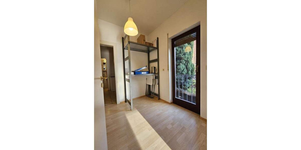 Ihr Geschäft!!! Preiswerte EG-Gewerbefläche mit flexibler Nutzung in zentraler Lage von Röthenbach 2 zimmer