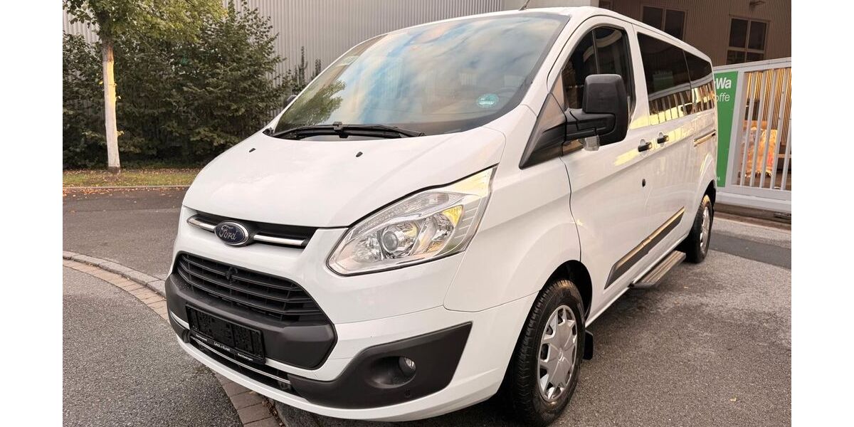 Ford Tourneo Custom 150.000 km 14.490 &euro; Fürth 90763