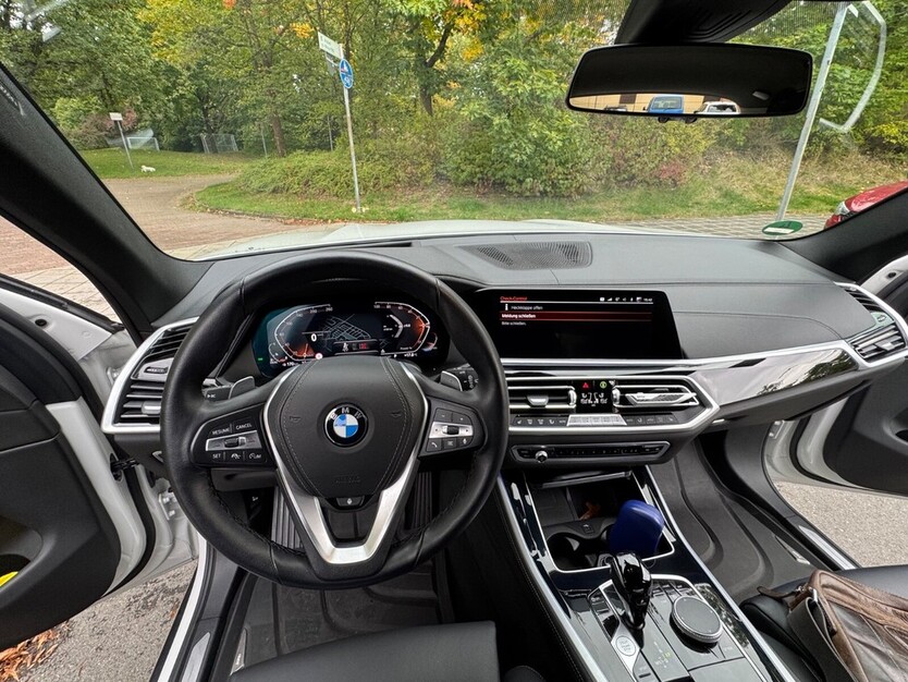 BMW X5 28.471 km 64.500 € Nürnberg 90403