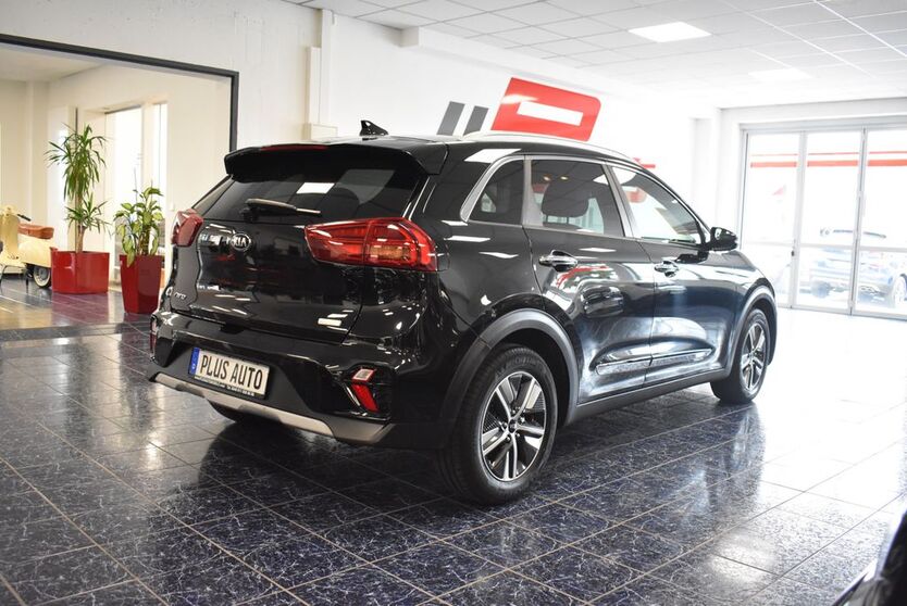 Kia Niro 136.237 km 15.870 € Nürnberg 90431