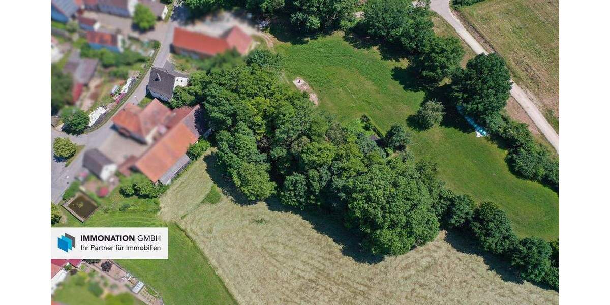 IMMONATION! Baugrundstück in Roßtal mit Altbestand zimmer