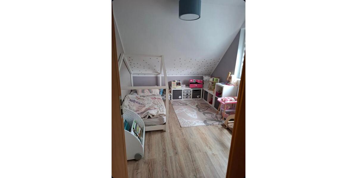 Doppelhaushälfte Burgthann - 5 Zimmer, 142 m&sup2;, 528.000&euro; | Angebot:26997357