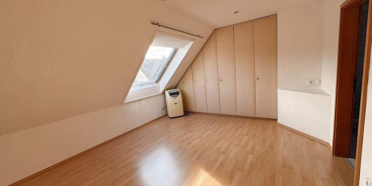 Reihenendhaus Nürnberg Thon - 4 Zimmer, 135 m&sup2;, 650.000&euro; | Angebot:25153309