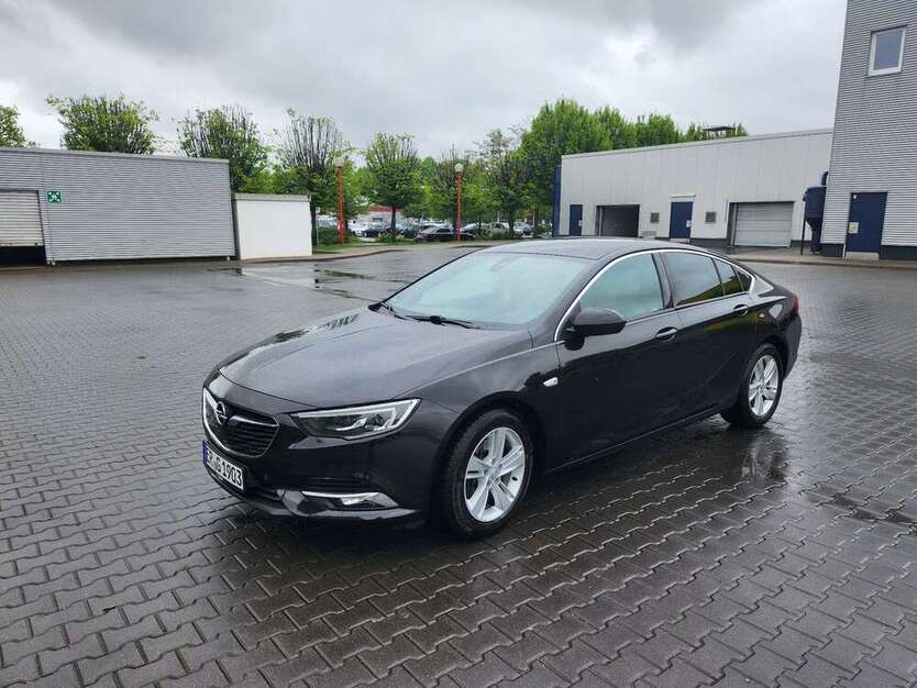 Opel Insignia 137.000 km 12.500 € Erlangen 91052