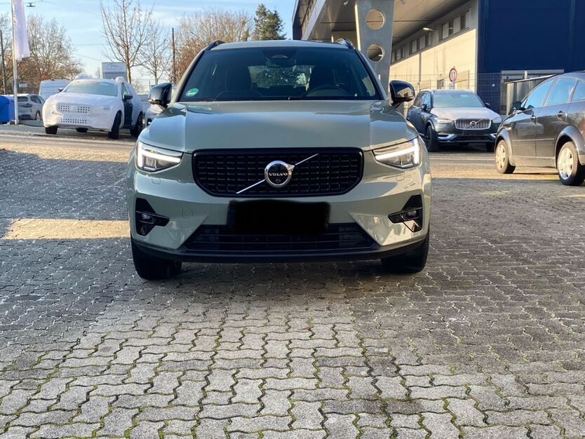 Volvo XC40 26.000 km 39.900 € Fürth 90765