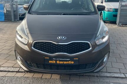 Kia Carens 174.180 km 6.499 &euro; Fürth 90763