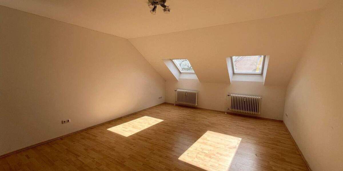 Etagenwohnung Feucht - 4 Zimmer, 117 m&sup2;, 410.000&euro; | Angebot:26293016