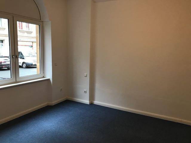 Erdgeschoßwohnung Nürnberg Sankt Leonhard - 2 Zimmer, 63 m&sup2;, 550&euro; | Angebot:27607630