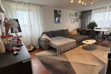 Über den Dächern Nürnbergs: Helle 3-Zimmer-Wohnung mit Balkon & Aufzug 3 zimmer