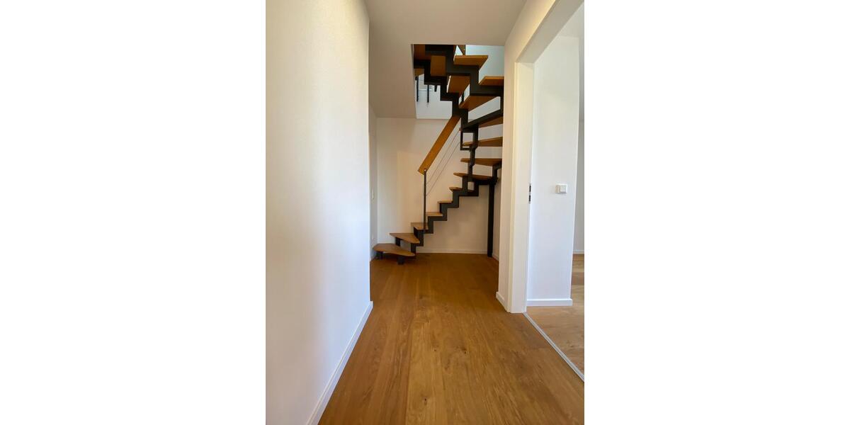Maisonettenwohnung Nürnberg Eberhardshof - 3 Zimmer, 98 m&sup2;, 1.300&euro; | Angebot:26312148