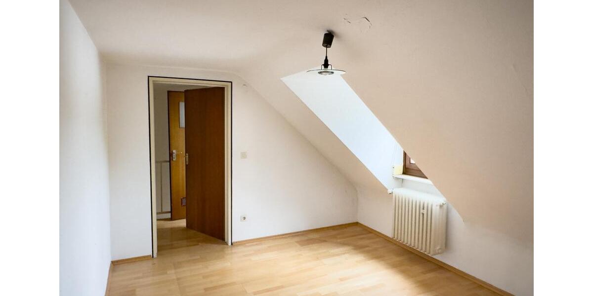 Reihenhaus Nürnberg Langwasser - 6 Zimmer, 127 m&sup2;, 509.000&euro; | Angebot:26620105