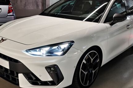 Cupra Leon 13.500 km 38.950 € Nürnberg 90443