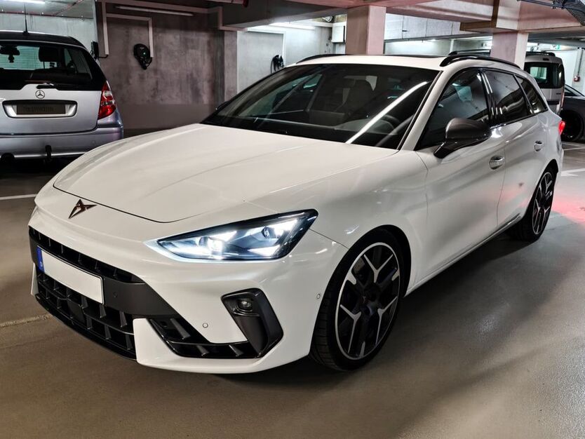 Cupra Leon 13.500 km 38.950 € Nürnberg 90443
