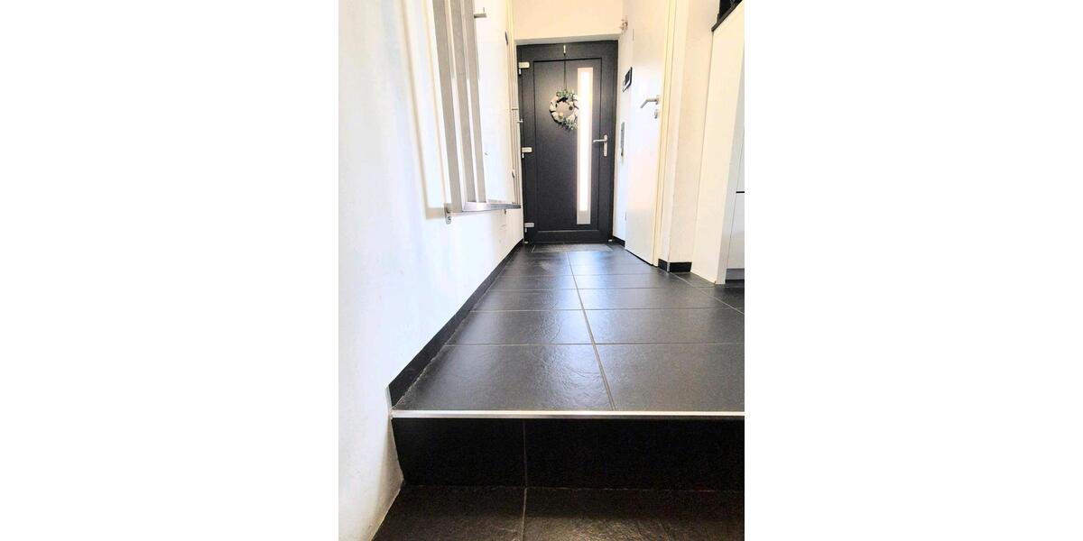 Reihenhaus Schwabach - 4 Zimmer, 113 m&sup2;, 450.000&euro; | Angebot:25370173