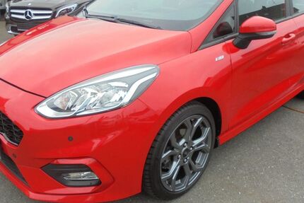 Ford Fiesta 32.600 km 12.400 € Nürnberg 90431