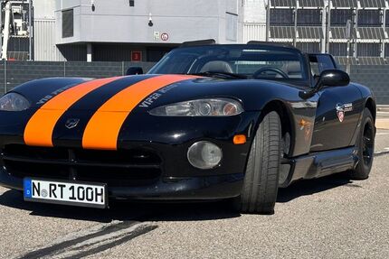 Dodge Viper 125.000 km 49.900 &euro; Nürnberg 90482