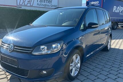 VW Touran 294.884 km 4.440 &euro; Obermichelbach 90587
