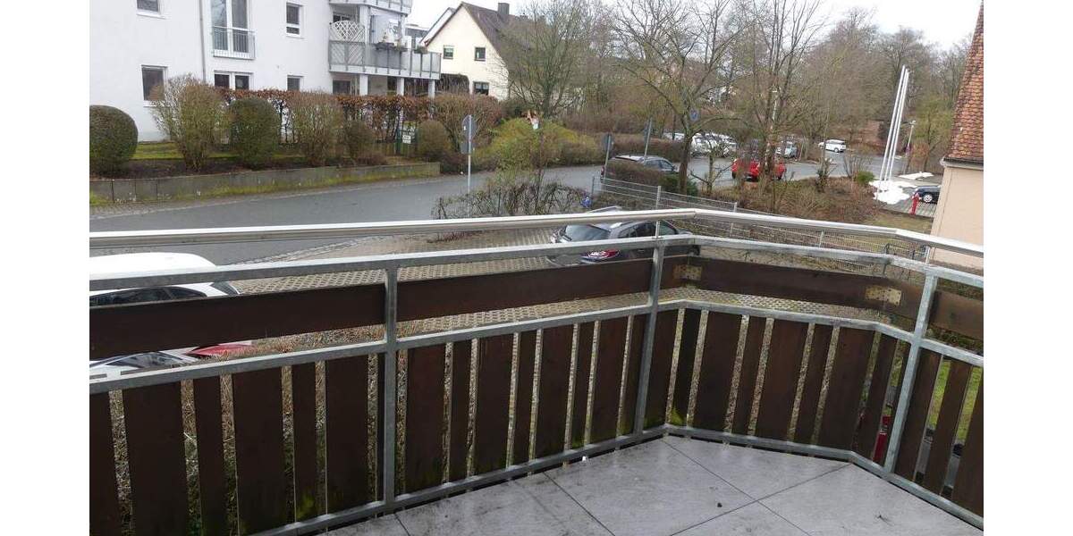 Etagenwohnung Roßtal - 2 Zimmer, 60 m&sup2;, 620&euro; | Angebot:25743068