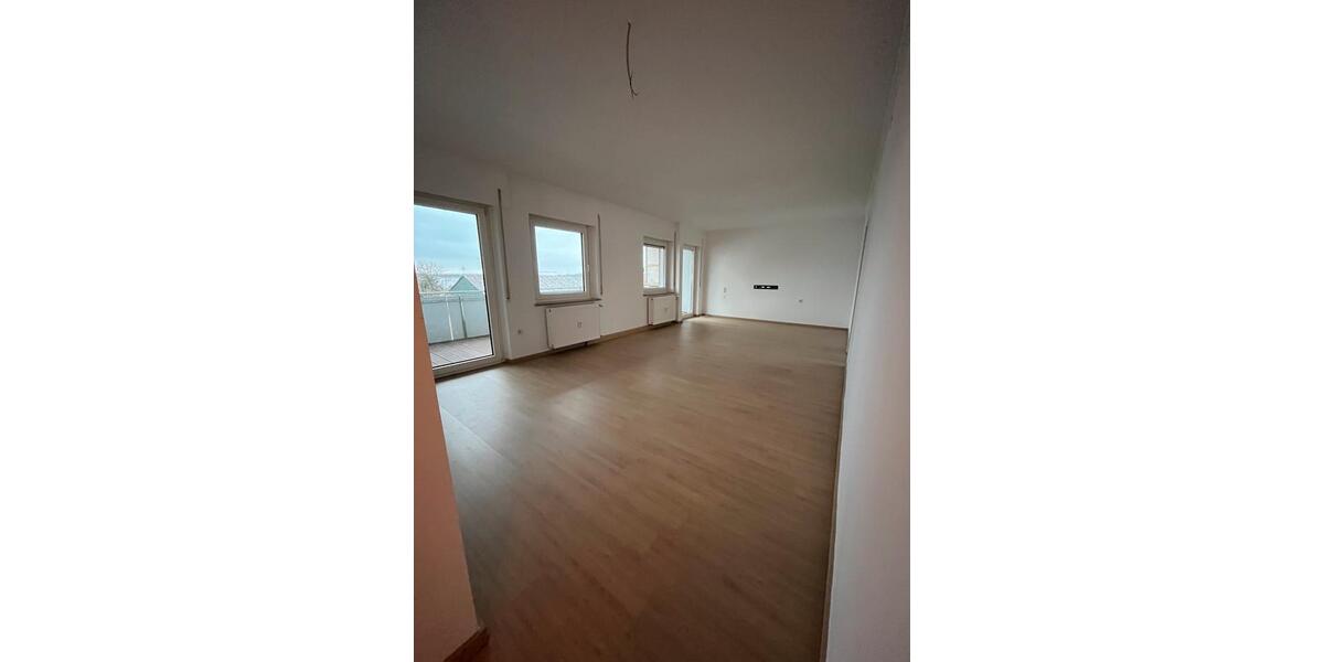 Etagenwohnung Heroldsberg - 3 Zimmer, 80 m&sup2;, 980&euro; | Angebot:24346118
