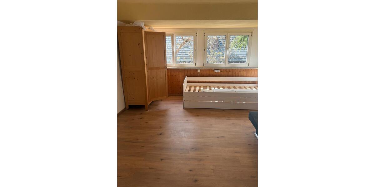 Etagenwohnung Nürnberg Gaismannshof - 1 Zimmer, 80 m&sup2;, 1.350&euro; | Angebot:26420345