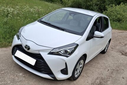 Toyota Yaris 53.000 km 11.500 &euro; Nürnberg 90402