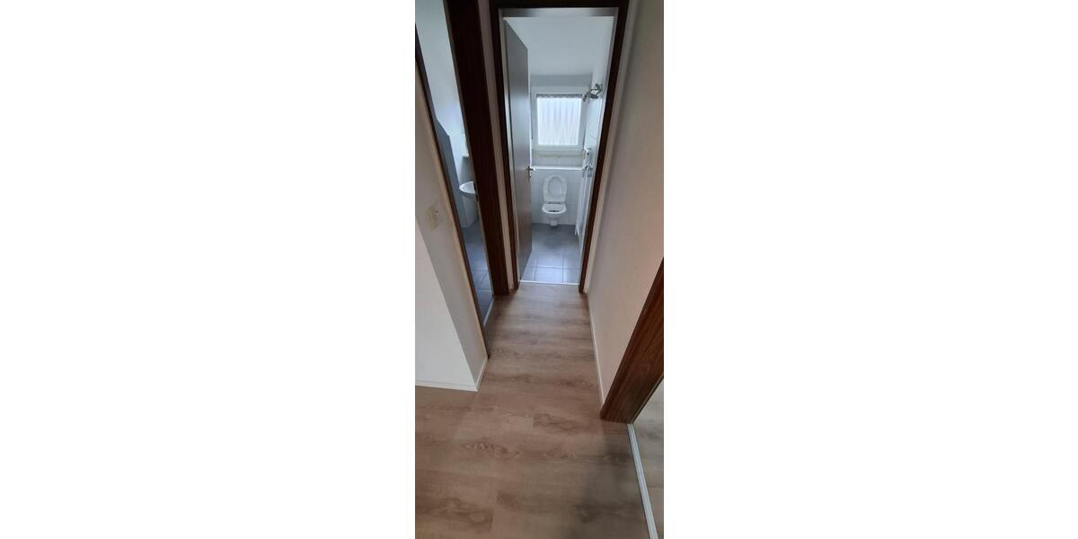 Dachgeschoßwohnung Schwaig Bei Nürnberg - 2 Zimmer, 65 m&sup2;, 690&euro; | Angebot:25711946