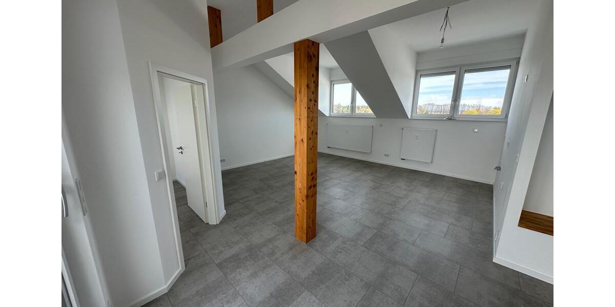 Dachgeschoßwohnung Nürnberg Rabus - 3 Zimmer, 70 m&sup2;, 980&euro; | Angebot:26288340