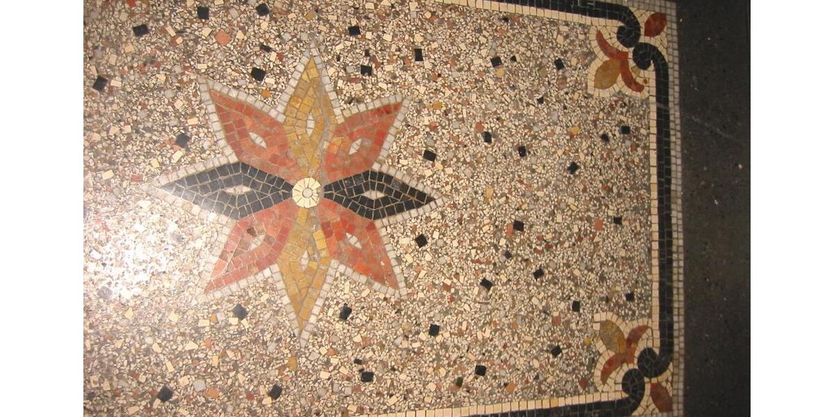 Dachgeschoßwohnung Nürnberg Eberhardshof - 3 Zimmer, 60 m&sup2;, 695&euro; | Angebot:25802686