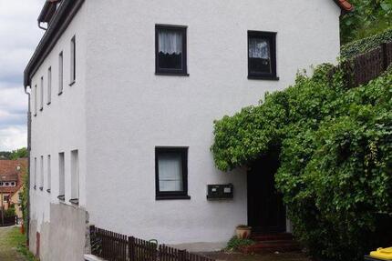 Haus Roßtal - 400.000&euro; | Angebot:27096405