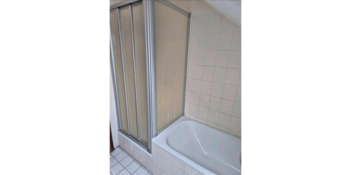 Dachgeschoßwohnung Petersaurach - 3.5 Zimmer, 100 m&sup2;, 960&euro; | Angebot:24820412