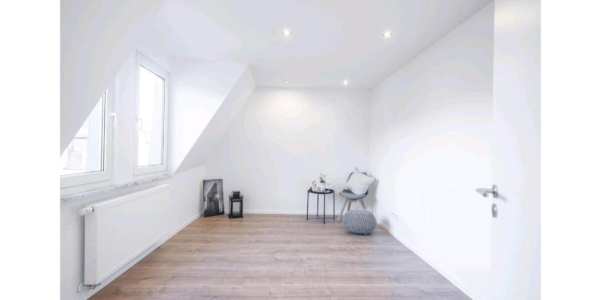 Etagenwohnung Nürnberg Sankt Leonhard - 4 Zimmer, 105 m&sup2;, 369.000&euro; | Angebot:26223967