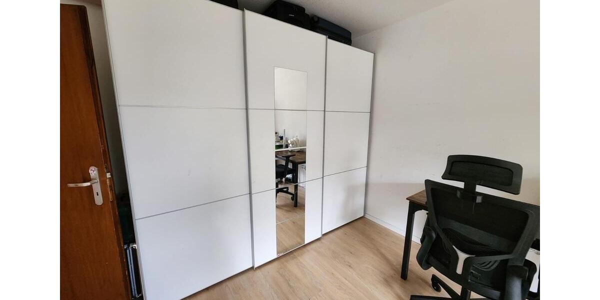 Etagenwohnung Nürnberg Eberhardshof - 3 Zimmer, 98 m&sup2;, 1.490&euro; | Angebot:26692258