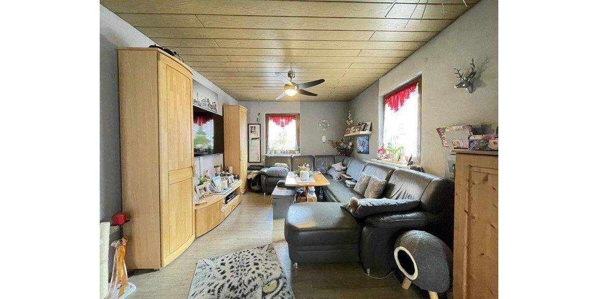 Einfamilienhaus Lauf - 4 Zimmer, 111 m&sup2;, 392.000&euro; | Angebot:25743115