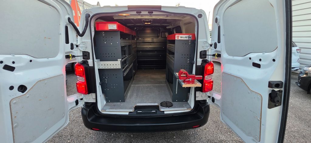 Opel Vivaro 49.398 km 13.990 € Fürth 90763