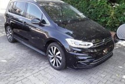 VW Touran 6.200 km 33.890 &euro; Roth 91154