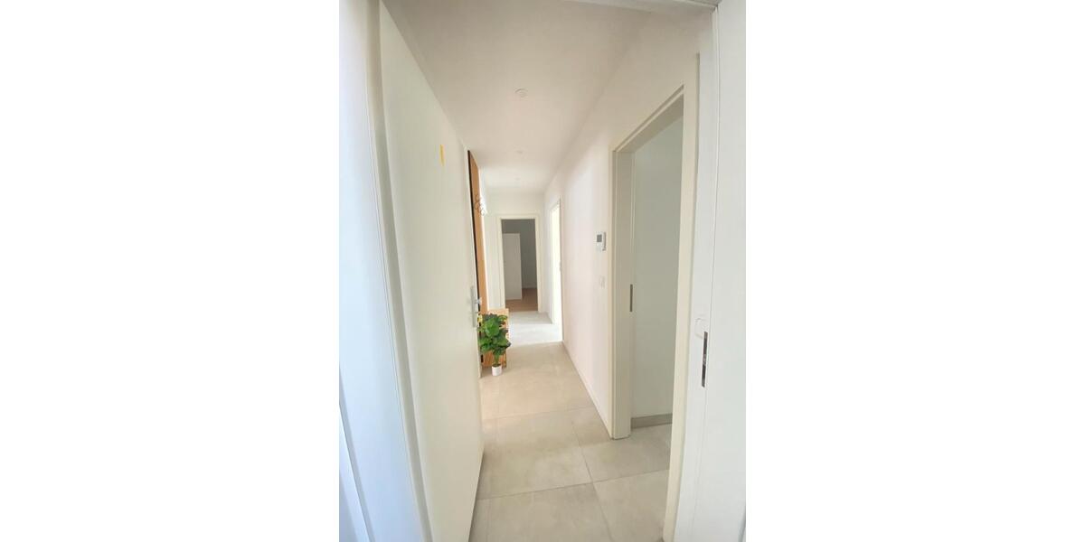 Etagenwohnung Nürnberg Altstadt, St. Lorenz - 3 Zimmer, 16 m&sup2;, 490&euro; | Angebot:26422271