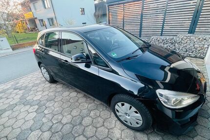 BMW 218 Active Tourer 31.500 km 17.999 &euro; Heßdorf 91093