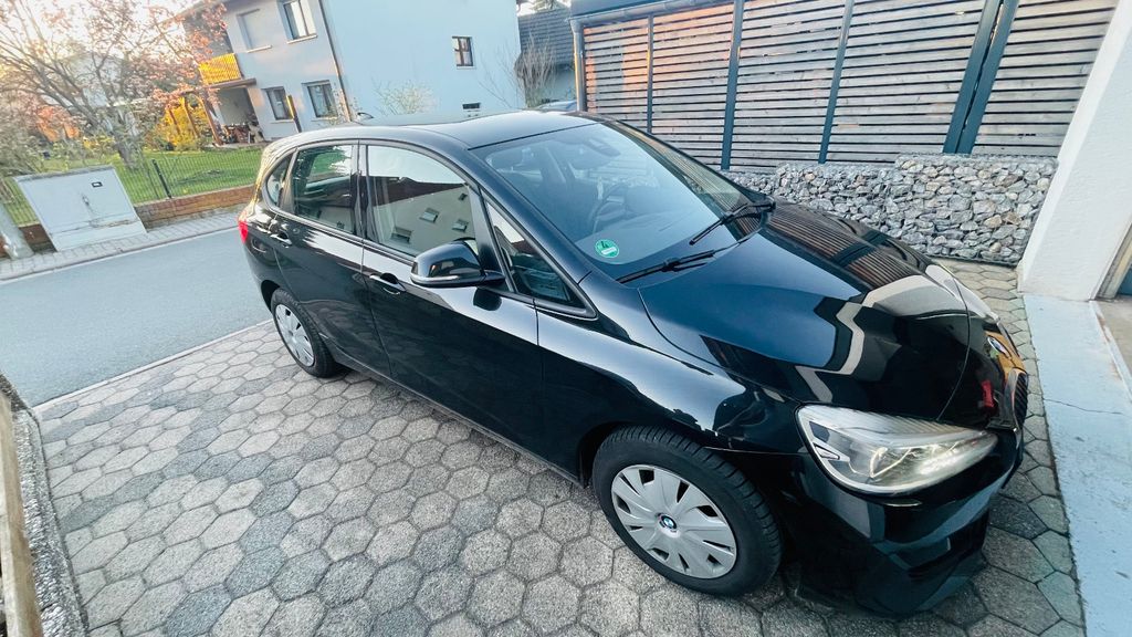 BMW 218 Active Tourer 31.500 km 17.999 &euro; Heßdorf 91093